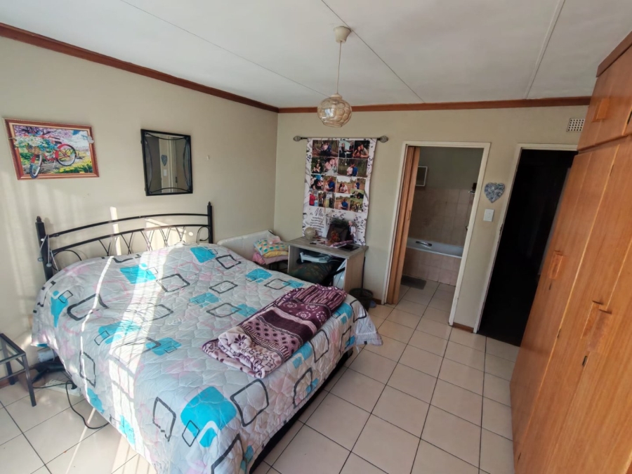 2 Bedroom Property for Sale in Fichardt Park Free State